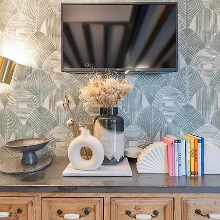 Ultra Historical Parisian Flat - Louvre * Παρίσι