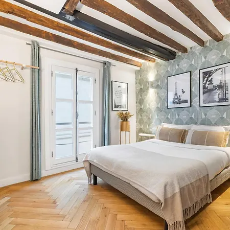 Ultra Historical Parisian Flat - Louvre Apartamento Paris